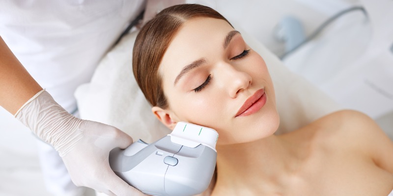 How Fat Freezing and HIFU Work Together? 4 book a personalised consultation of Fat Freezing and HIFU Together Hertford
